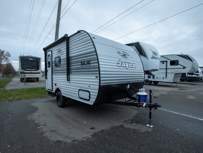 Grand Rapids Dealership Highlights Availability of New and Used RV Inventory